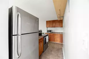 1060 Kamehameha Hwy, Pearl City, HI 96782 - Photo 7