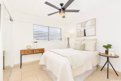 222 Kaiulani Avenue #PH3, Honolulu, HI 96815 - Photo 9