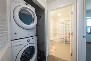 988 Halekauwila St, Honolulu, HI 96814 - Photo 11