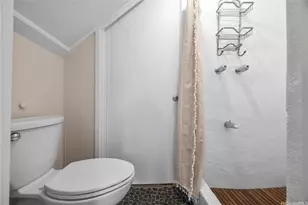 3181 Beaumont Woods Pl, Honolulu, HI 96822 - Photo 17