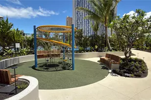 333 Ward Ave, Honolulu, HI 96814 - Photo 15