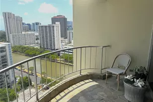 1717 Ala Wai Blvd, Honolulu, HI 96815 - Photo 7