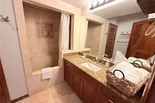 2045 Kalakaua Ave, Honolulu, HI 96815 - Photo 11