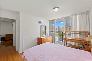 1610 Kanunu St, Honolulu, HI 96814 - Photo 13