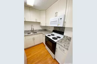 796 Isenberg Street #14C, Honolulu, HI 96826 - Photo 3
