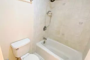 796 Isenberg St, Honolulu, HI 96826 - Photo 15