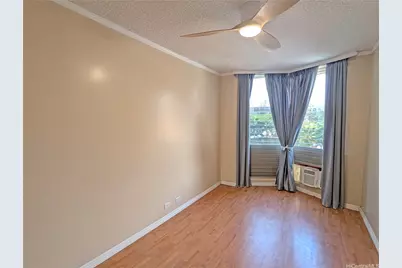1535 Pensacola Street #301, Honolulu, HI 96822 - Photo 9