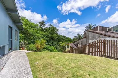 3296 Pinaoula Street, Honolulu, HI 96822 - Photo 21