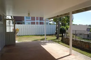 98-1810 Kaahumanu St, Pearl City, HI 96782 - Photo 5