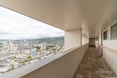 555 University Avenue #1703, Honolulu, HI 96826 - Photo 25