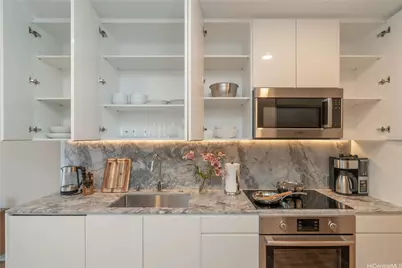 987 Queen Street #2610, Honolulu, HI 96814 - Photo 13