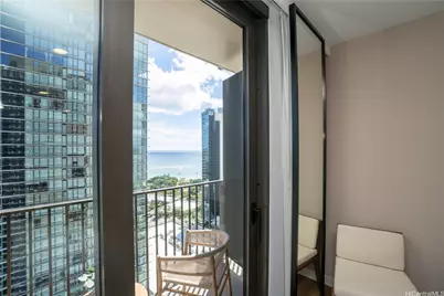 987 Queen Street #2610, Honolulu, HI 96814 - Photo 19