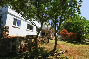 2128 Gertz Ln, Honolulu, HI 96819 - Photo 19