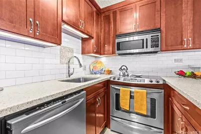 2140 Kuhio Avenue #2007, Honolulu, HI 96815 - Photo 9