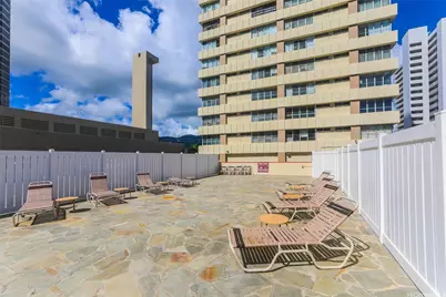 2525 Date Street #1304, Honolulu, HI 96826 - Photo 19