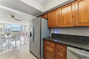 1717 Ala Wai Blvd, Honolulu, HI 96815 - Photo 7