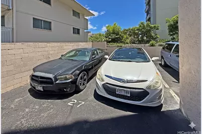 1447 Kewalo Street #408, Honolulu, HI 96822 - Photo 11