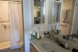 2240 Kuhio Ave, Honolulu, HI 96815 - Photo 5