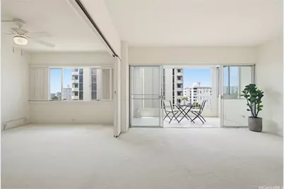 1001 Wilder Avenue #301, Honolulu, HI 96822 - Photo 9