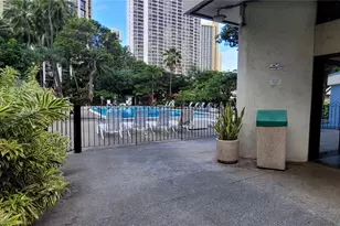 300 Wai Nani Way, Honolulu, HI 96815 - Photo 17