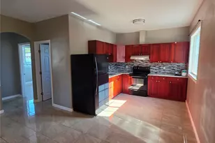 3232A Ahinahina Pl, Honolulu, HI 96816 - Photo 1