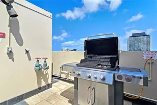 2345 Ala Wai Blvd, Honolulu, HI 96815 - Photo 23