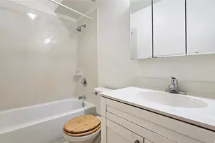 2345 Ala Wai Blvd, Honolulu, HI 96815 - Photo 11