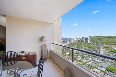 1717 Mott Smith Drive, Honolulu, HI 96822 - Photo 9