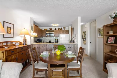 1717 Mott Smith Drive, Honolulu, HI 96822 - Photo 15