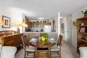 1717 Mott Smith Dr, Honolulu, HI 96822 - Photo 15
