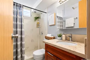 1060 Kamehameha Hwy, Pearl City, HI 96782 - Photo 7