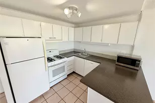 475 Atkinson Dr, Honolulu, HI 96814 - Photo 9