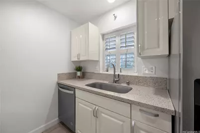 3054 Ala Poha Place #306, Honolulu, HI 96818 - Photo 5