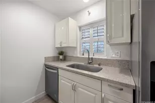3054 Ala Poha Pl, Honolulu, HI 96818 - Photo 5