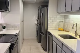 2600 Pualani Way, Honolulu, HI 96815 - Photo 1