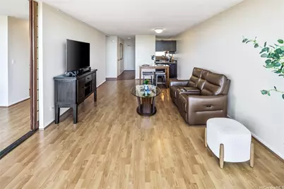 1015 Ala Napunani Street #402, Honolulu, HI 96818 - Photo 7