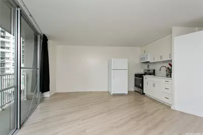 750 Amana Street #605, Honolulu, HI 96814 - Photo 5