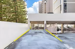 1226 Alexander St, Honolulu, HI 96826 - Photo 19
