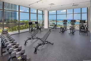 333 Ward Ave, Honolulu, HI 96814 - Photo 11