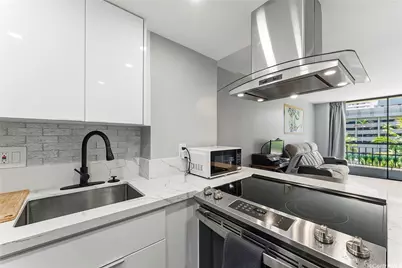 440 Seaside Avenue #310, Honolulu, HI 96815 - Photo 1