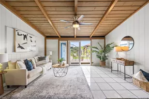 2406 Apoepoe St, Pearl City, HI 96782 - Photo 9