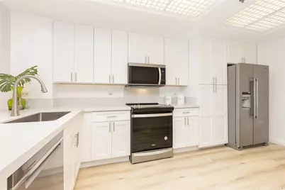 1 Keahole Place #2511, Honolulu, HI 96825 - Photo 3