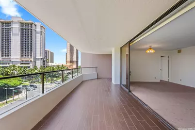 1910 Ala Moana Boulevard #7B, Honolulu, HI 96815 - Photo 3