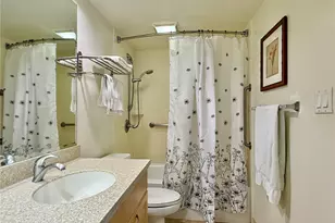 229 Paoakalani Ave, Honolulu, HI 96815 - Photo 9