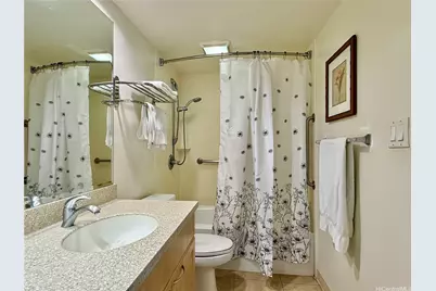 229 Paoakalani Avenue #1812 (NUC), Honolulu, HI 96815 - Photo 9