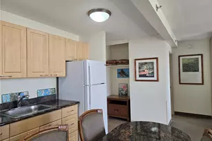 229 Paoakalani Ave, Honolulu, HI 96815 - Photo 7