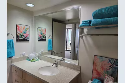 229 Paoakalani Avenue #1812 (NUC), Honolulu, HI 96815 - Photo 9