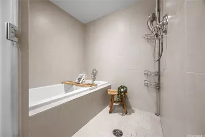 1837 Kalakaua Avenue #3508, Honolulu, HI 96815 - Photo 11