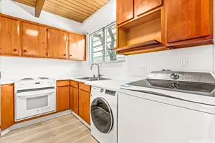 4206 Keanu St, Honolulu, HI 96816 - Photo 13