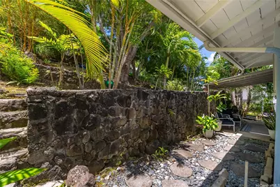 3017 Lanikaula Street, Honolulu, HI 96822 - Photo 21